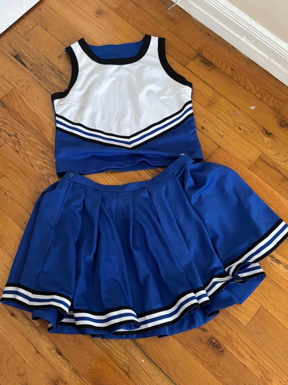 Champion Cheer Uniform skirt set - Picture 1 of 8